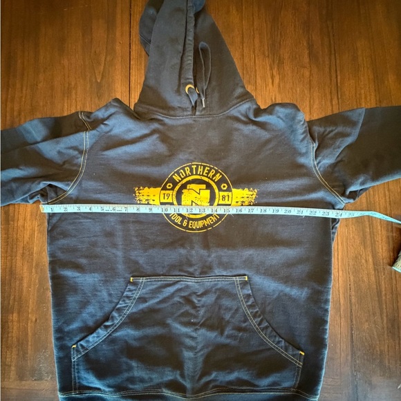 Northern Tool Black & Yellow Hoodie Sweatshirt, Size Medium - Picture 6 of 6